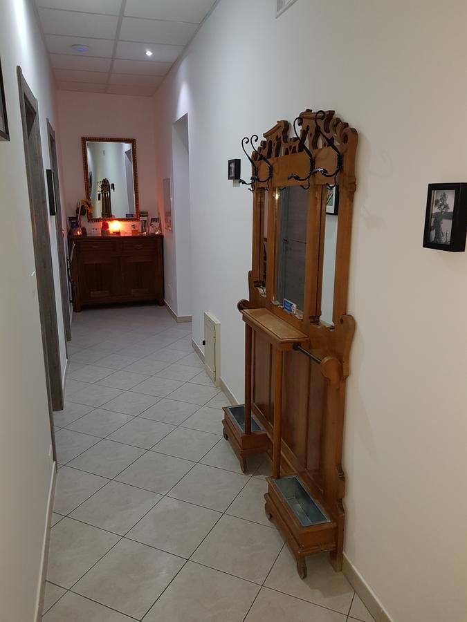 Holiday B&B Vico Del Gargano Bagian luar foto