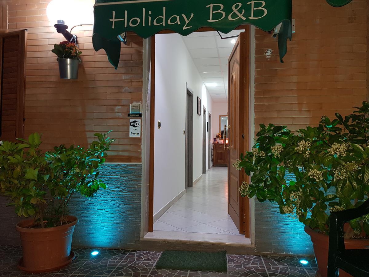 Holiday B&B Vico Del Gargano Bagian luar foto