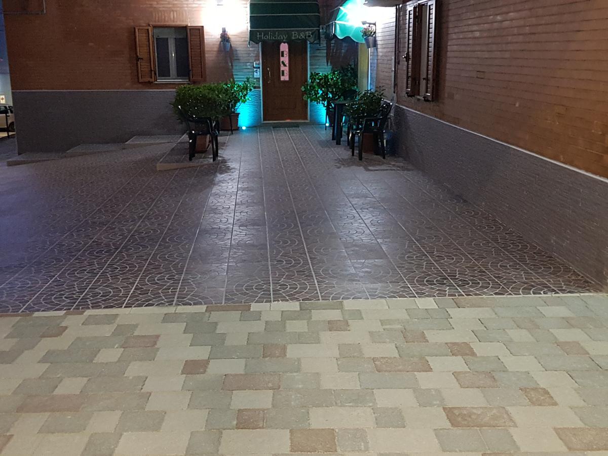 Holiday B&B Vico Del Gargano Bagian luar foto