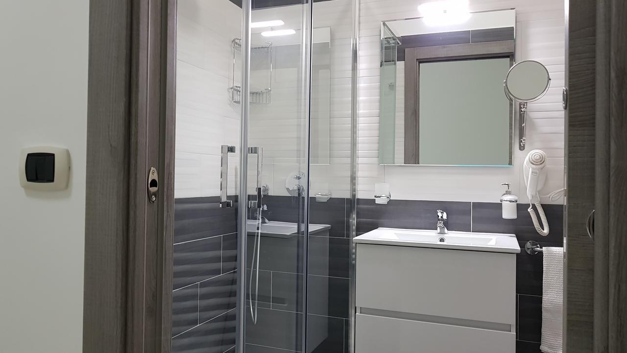 Holiday B&B Vico Del Gargano Bagian luar foto